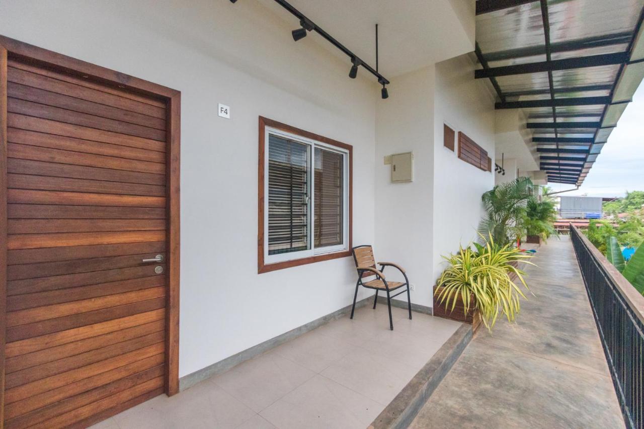 Phan NaTa Apartment Siem Reap Bagian luar foto