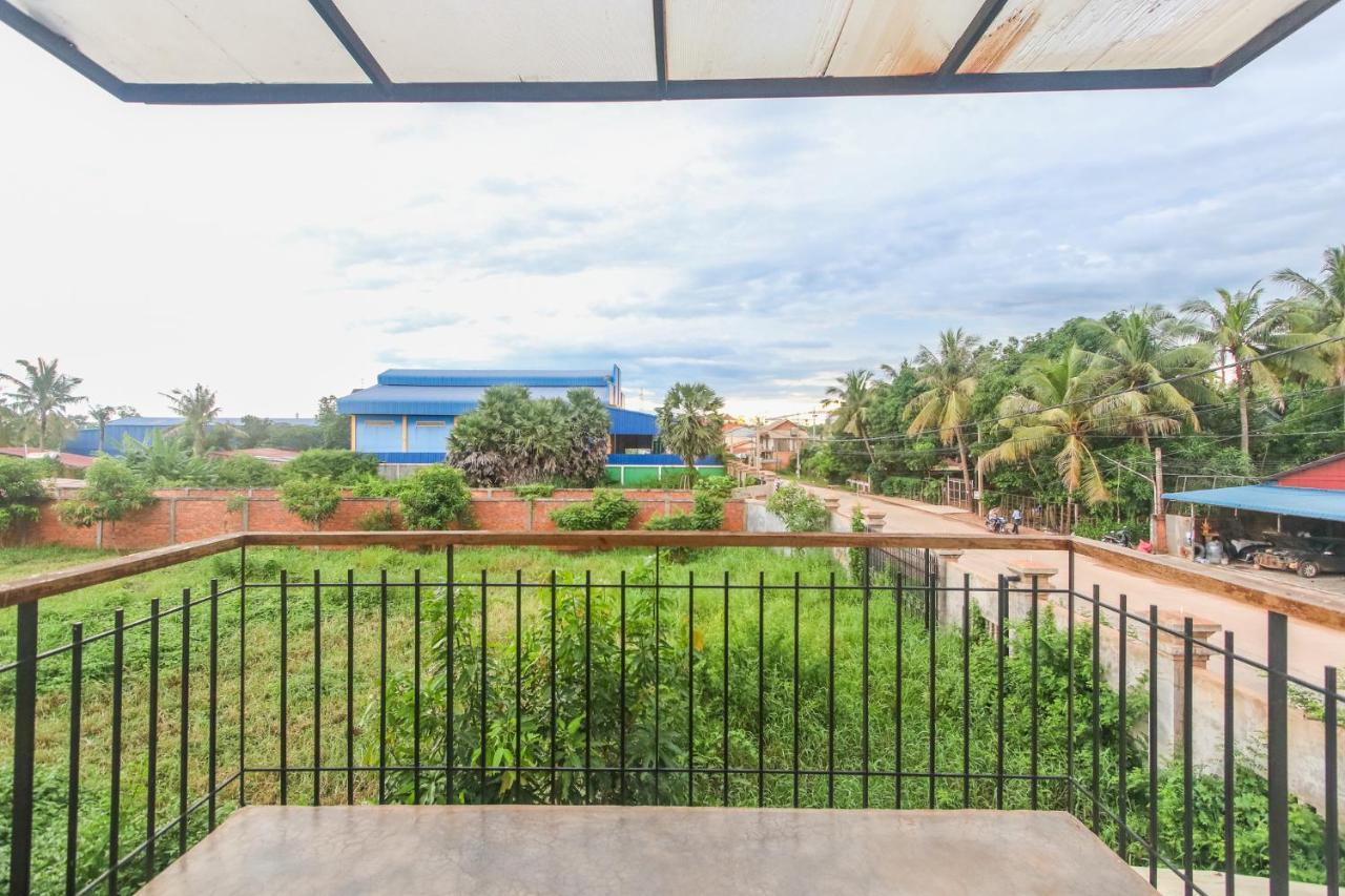 Phan NaTa Apartment Siem Reap Bagian luar foto